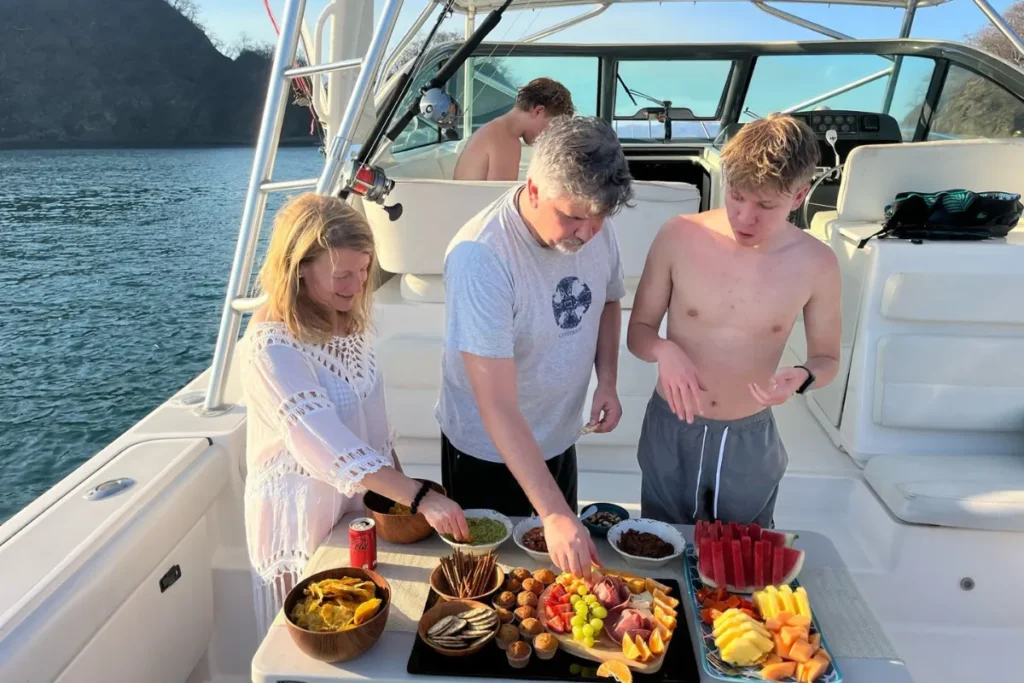 Private Boat Tour w/ Lunch